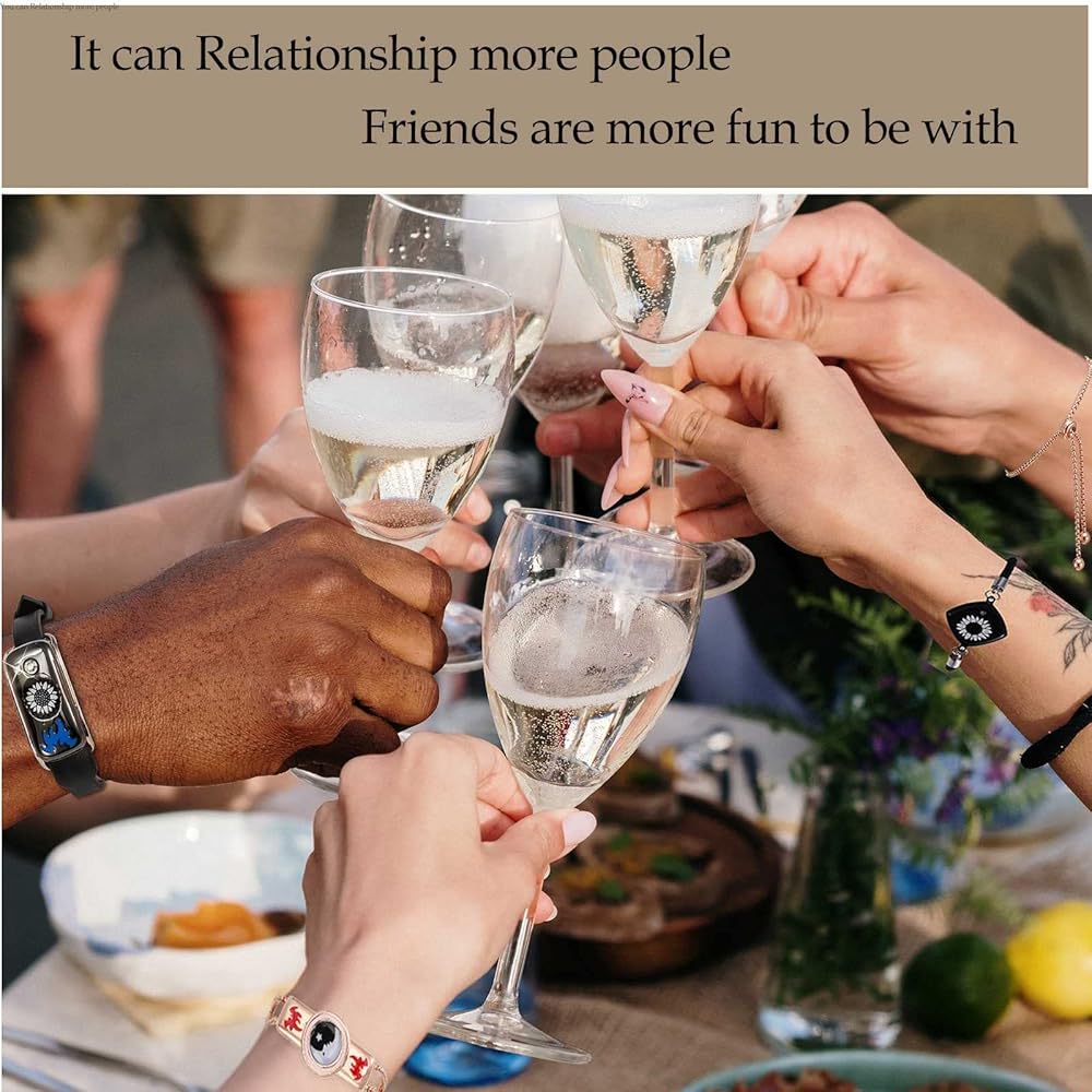 Long-distance couple's remote interactive smart mind-sensing bracelet, a pair of vibrating bracelets, a Valentine's Day gift.