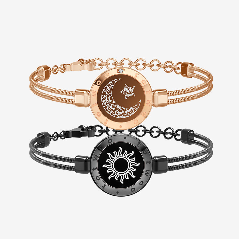 Long-distance couple's remote interactive smart mind-sensing bracelet, a pair of vibrating bracelets, a Valentine's Day gift.